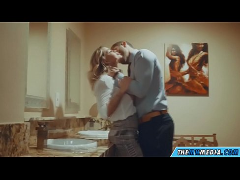 ❤️ Кога бујна русокоса ќе ве заведе во јавен тоалет ❤️ Анално видео кај нас mk.fulldesisex.ru ❌️❤